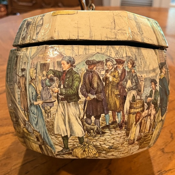 Antique Anton Pieck wooden provincial town graphic flip top purse. Amazing! - Picture 6 of 15